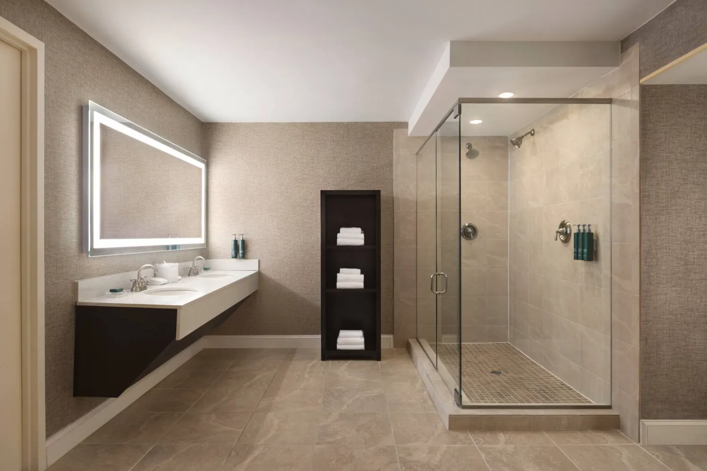 Guest suite bathroom